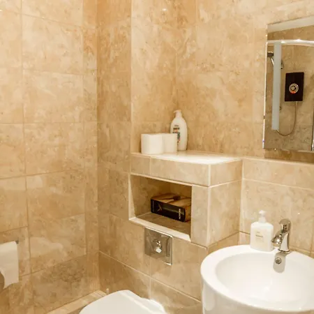 Castle View&Grassmarket Studio Flat With Luxury Bathroom Edinburgh Exterior photo