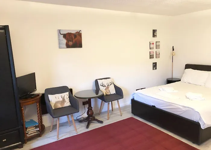 Castle View&Grassmarket Studio Flat With Luxury Bathroom